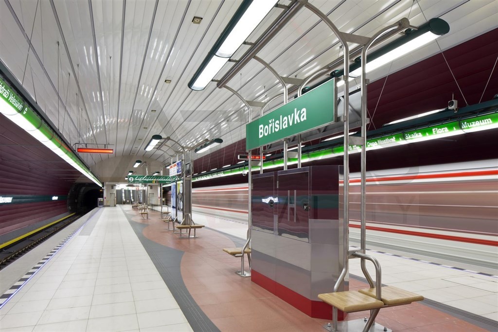 5593239-metro-borislavka