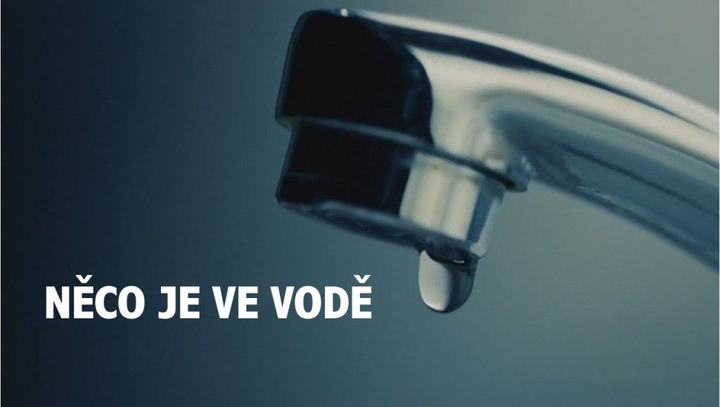 Něco je ve vodě, Kanadská vláda musí řešit problém s azbestovými vodovodními trubkami